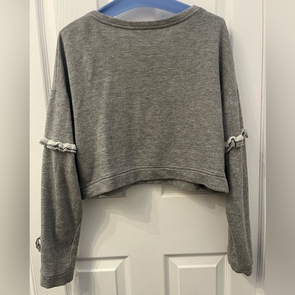 L.A. hearts Grey Sweater with ruffle on arm - Picture 8 of 8